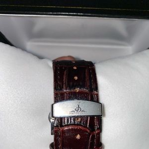 “Johnny Dang watch”